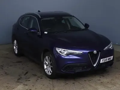 Begagnad Alfa Romeo Stelvio Edizione Speciale 280 HK (205 kW) 2018 Blå SUV