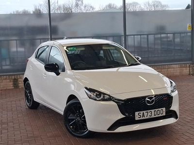 Używany Mazda 2 Homura-Line 90 KM (66 kW) 2023 Biały Hatchback