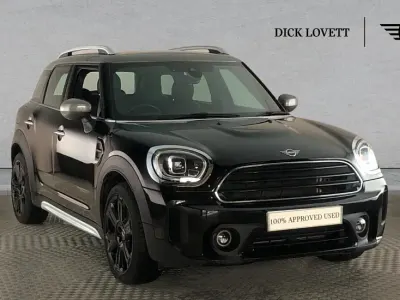 Used Mini Cooper Countryman Exclusive 134 HP (98 kW) 2022 Black SUV