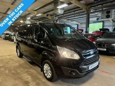 Usado Ford Transit Custom Limited 155 HP (114 kW) 2014 Preto Van