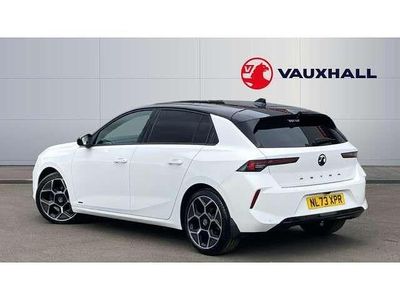 Used Vauxhall Astra Ultimate 130 HP (95 kW) 2023 White Hatchback