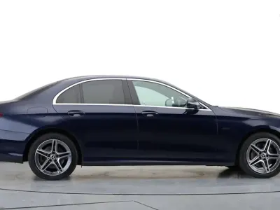 Used Mercedes E300