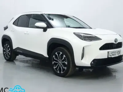 Begagnad Toyota Yaris Hybrid Design 116 HK (85 kW) 2026 Kombi