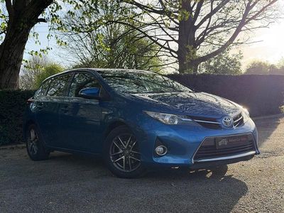Usado Toyota Auris Hybrid