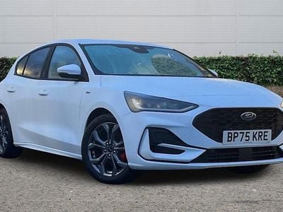 New Ford Focus ST-Line X 125 HP (91 kW) 2025 Red Hatchback