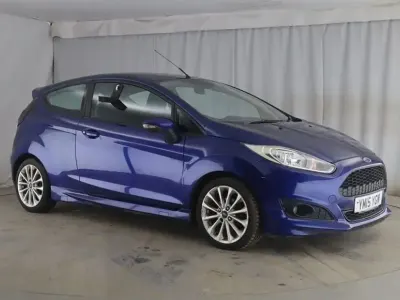 Used Ford Fiesta Zetec 125 HP (91 kW) 2015 Blue Hatchback