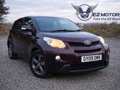 Used Toyota Urban Cruiser 2009 Purple Hatchback