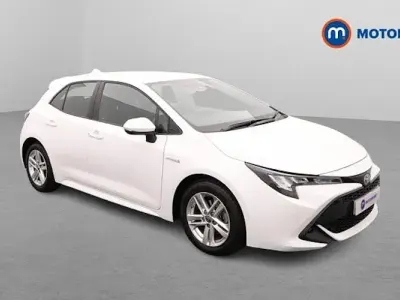 Używany Toyota Corolla 122 KM (89 kW) 2021 Biały Hatchback