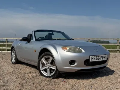 Used Mazda MX5 126 HP (92 kW) 2006 Silver Cabriolet