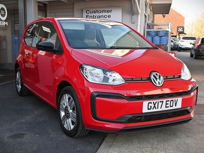 Used VW up! Beats 90 HP (66 kW) 2017 Red Hatchback