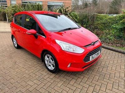 Used Ford B-MAX Zetec 100 HP (73 kW) 2017 Red MPV