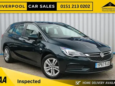 Used Vauxhall Astra 110 HP (80 kW) 2017 Green Estate