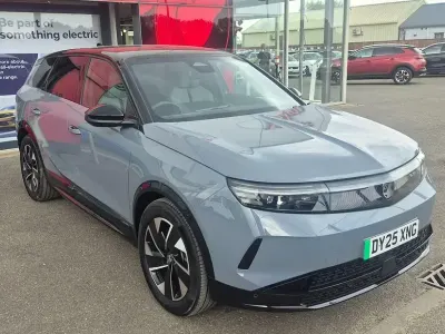 Used Vauxhall Grandland 156 kW (213 HP) 2025 SUV