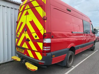 Used Mercedes Sprinter 163 HP (119 kW) 2011 Red Van