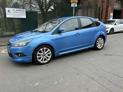 Used Ford Focus Zetec 110 HP (80 kW) 2010 Blue Hatchback