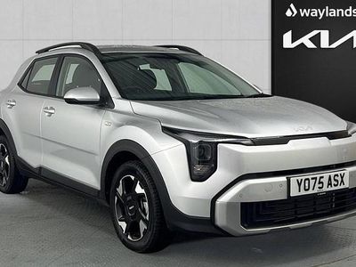 New Kia Stonic 2026 Silver SUV