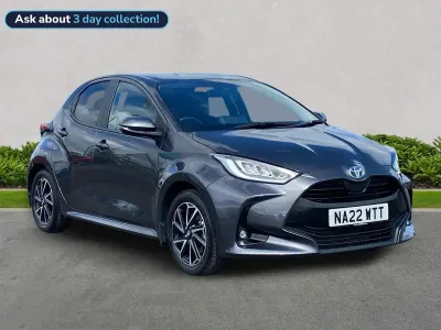 Gebraucht Toyota Yaris Hybrid Design 2022 Grau Kleinwagen