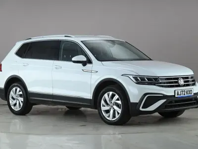 Used VW Tiguan Allspace Life 150 HP (110 kW) 2022 White SUV