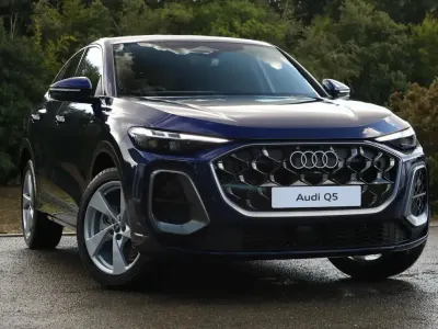 Used Audi Q5 S-Line 204 HP (150 kW) 2025 Blue SUV