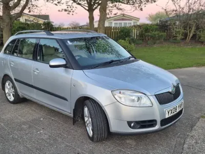 Used Skoda Fabia 86 HP (63 kW) 2008 Silver Estate