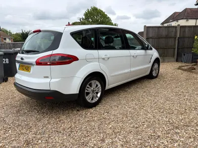 Used Ford S-MAX Zetec 115 HP (84 kW) 2013 White MPV