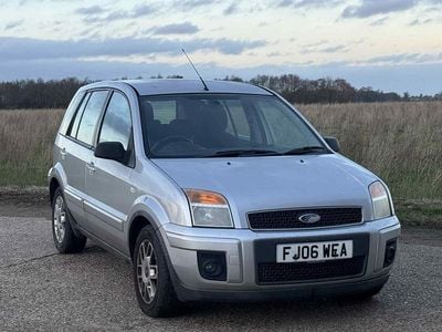 Silver Used 2006 Ford Fusion Zetec Hatchback | £450 (Fair price)