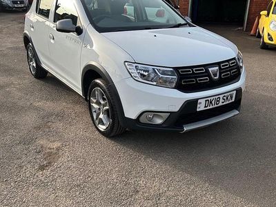 Begagnad Dacia Sandero Comfort 2018 Vit Halvkombi