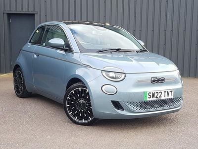 Used Fiat 500e La Prima 86 kW (118 HP) 2022 Special metallic  glacier blue Hatchback