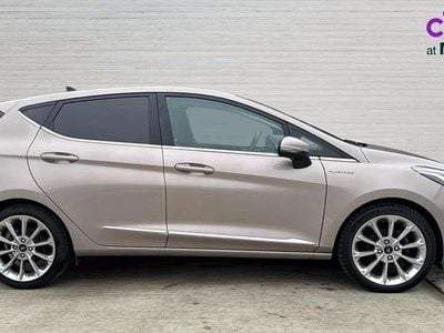 Used Ford Fiesta Vignale 125 HP (91 kW) 2019 Beige Hatchback