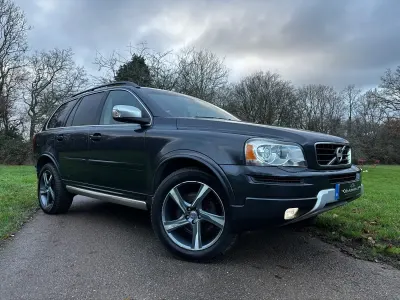 Usado Volvo XC90 R-Design 200 HP (147 kW) 2013 Cinzento SUV