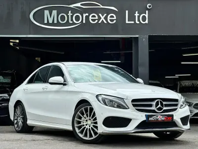 Usado Mercedes C200 AMG line 184 HP (135 kW) 2015 Branco Sedan