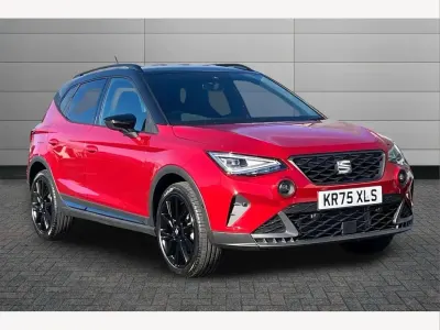 New Seat Arona Black Edition 115 HP (84 kW) 2025 Red SUV