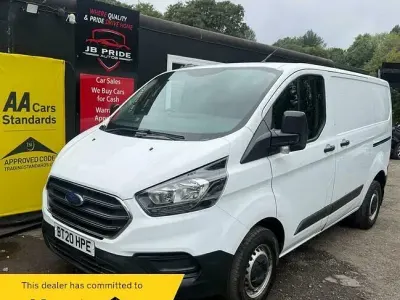 Used Ford Transit Custom S 105 HP (77 kW) 2020 White Van