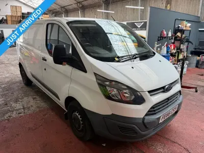 Used Ford Transit Custom 100 HP (73 kW) 2016 White Van