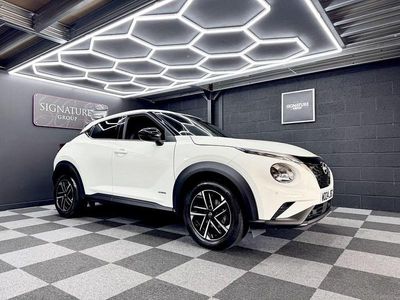 Begagnad Nissan Juke N-Connecta 143 HK (105 kW) 2024 Vit SUV