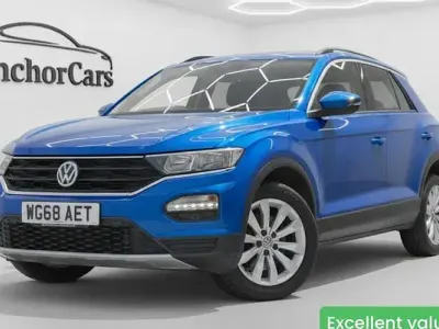 Used VW T-Roc SE 116 HP (85 kW) 2018 Blue SUV