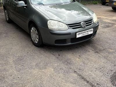 Green Used 2005 VW Golf IV S Hatchback | £1,795 (A bit pricey)
