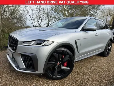 Używany Jaguar F-Pace Supercharged 550 KM (404 kW) 2021 Srebrny SUV