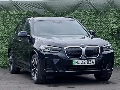 Usado BMW iX3 M Sport 210 kW (286 CV) 2022 Negro SUV