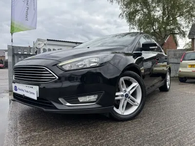 Usado Ford Focus Titanium 120 HP (88 kW) 2017 Preto Citadino