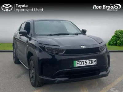 Used Toyota Urban Cruiser Design 127 kW (174 HP) 2026 Black SUV