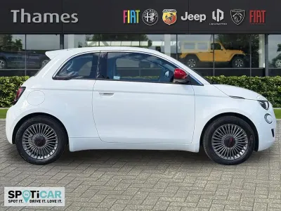 Used Fiat 500e Red 85 kW (116 HP) 2023 White Hatchback