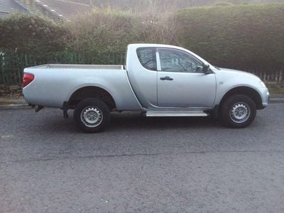 Mitsubishi L200