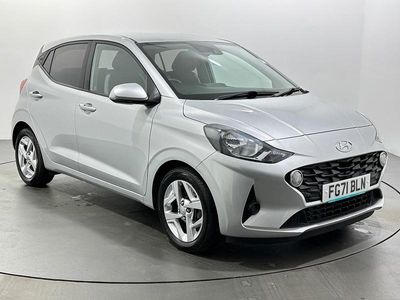 Used Hyundai i10 SE 84 HP (61 kW) 2021 Silver Hatchback