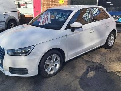 Usado Audi A1 116 HP (85 kW) 2016 Branco Citadino