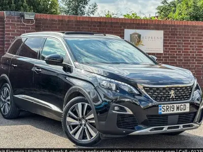 Used Peugeot 5008 Premium 131 HP (96 kW) 2019 Black SUV