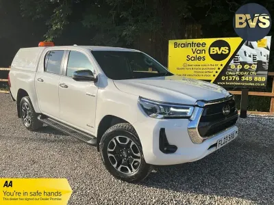 Used Toyota HiLux 150 HP (110 kW) 2023 White Pickup