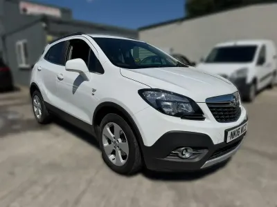 Used Vauxhall Mokka S 134 HP (98 kW) 2016 White SUV