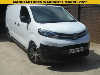 Used Toyota Proace 140 HP (102 kW) 2024 White MPV