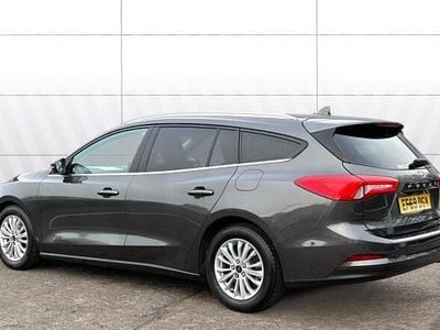 Used Ford Focus Titanium 120 HP (88 kW) 2019 Grey Estate
